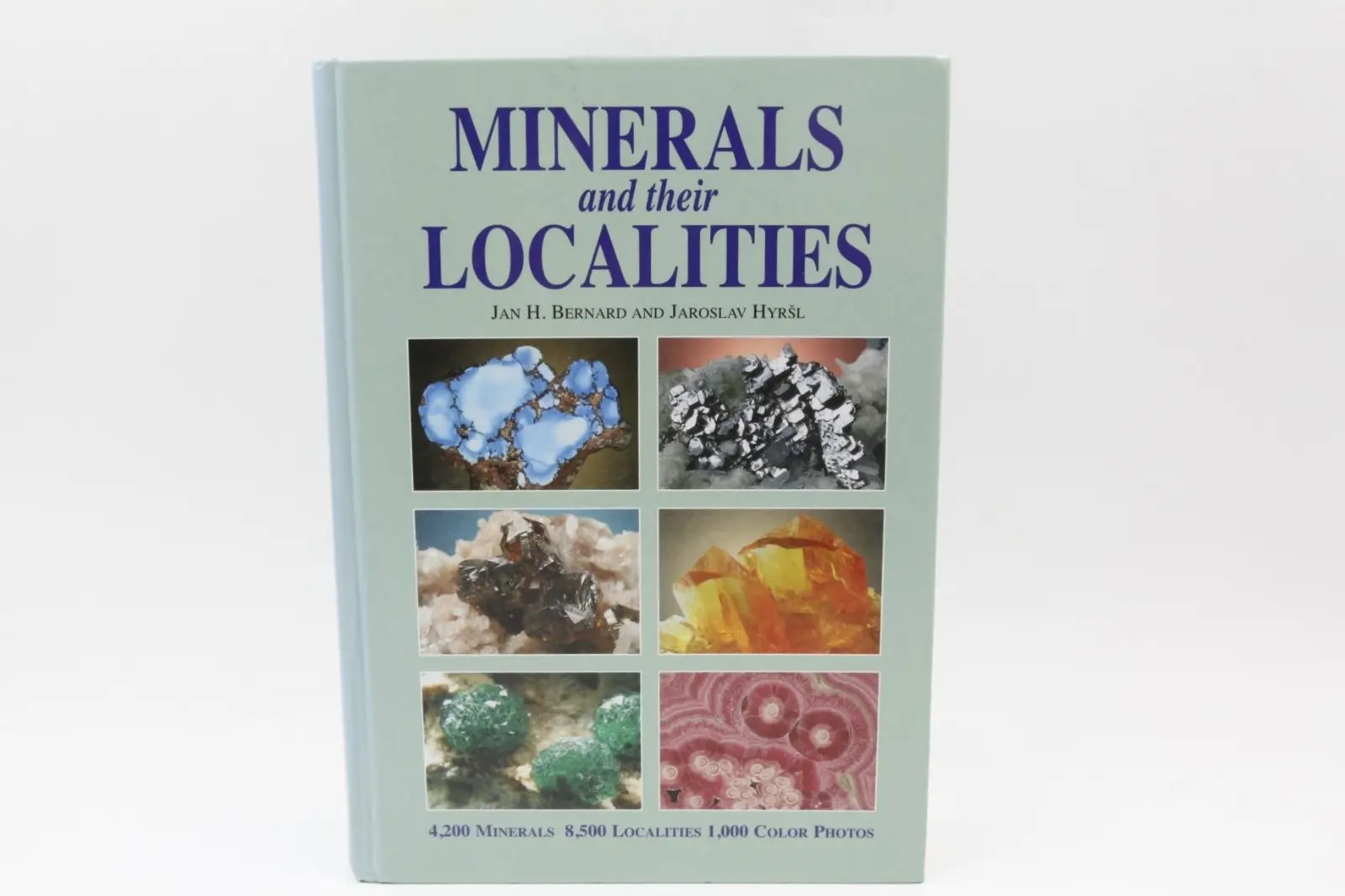 Minerals and their Localities (Minerály a jejich naleziště)2004