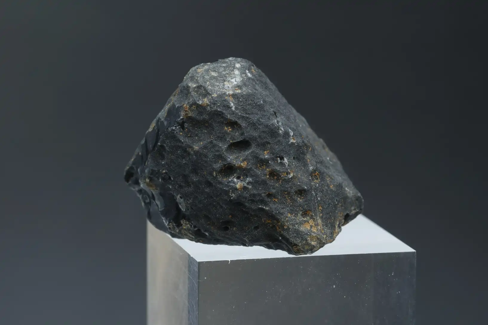 Slovenský obsidián z Cejkova 16,22g