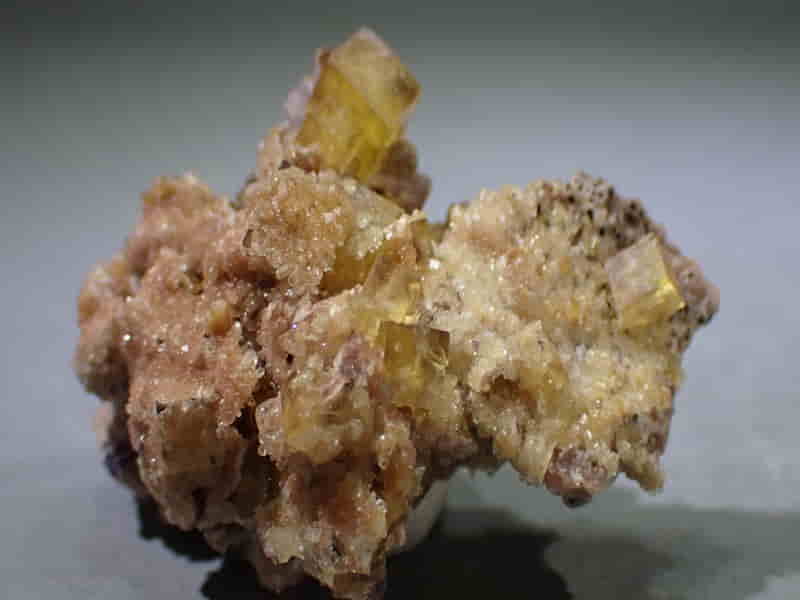 Fluorit z Dřínové