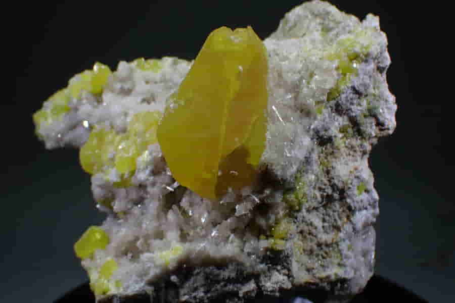 Síra na hornině / sulfur Lercara Friddi Sicily