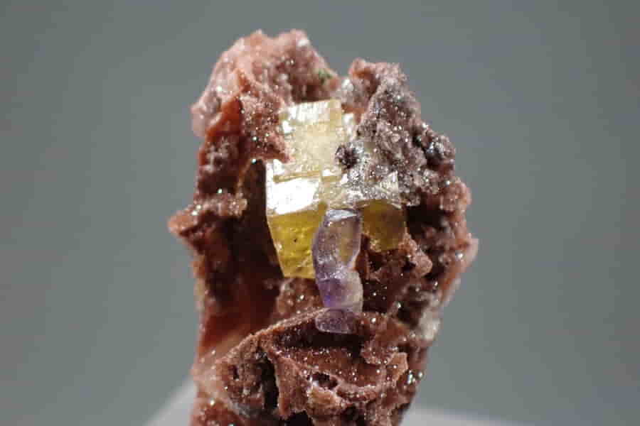 Fluorit z Dřínové - kombinace žlutý/fialový