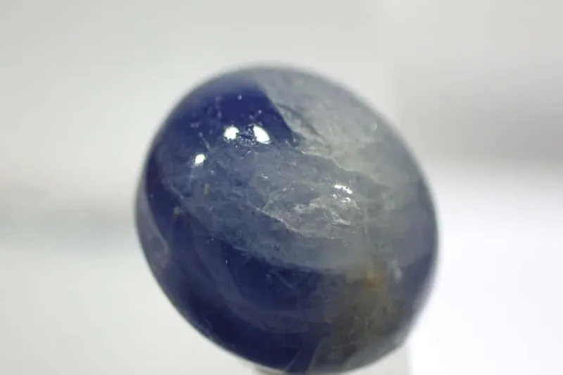 Safír SKY BLUE Mogok - kabošon Mugle 7,25ct