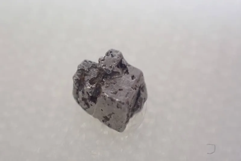 Platina - Přírodní nuget 0,25 g - isoferoplatina