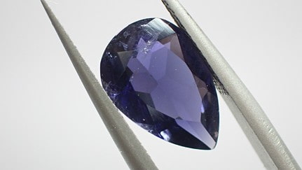 Cordierit -Iolit Broušená kapka 2,21ct