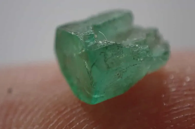 Smaragd z Kolumbie - ukončený Krystal 0,74ct