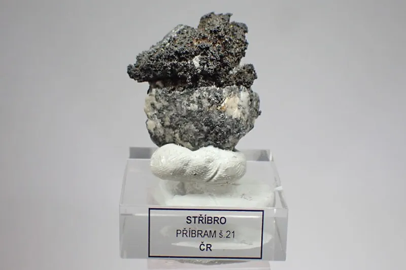 Stříbro z Příbrami ŠACHTA 21 37X33X20mm