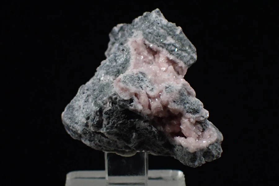 Rodochrozit, Pasto Bueno Mine, Peru, 40x28x22mm