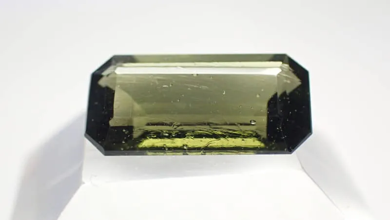 Broušený vltavín 3,5ct