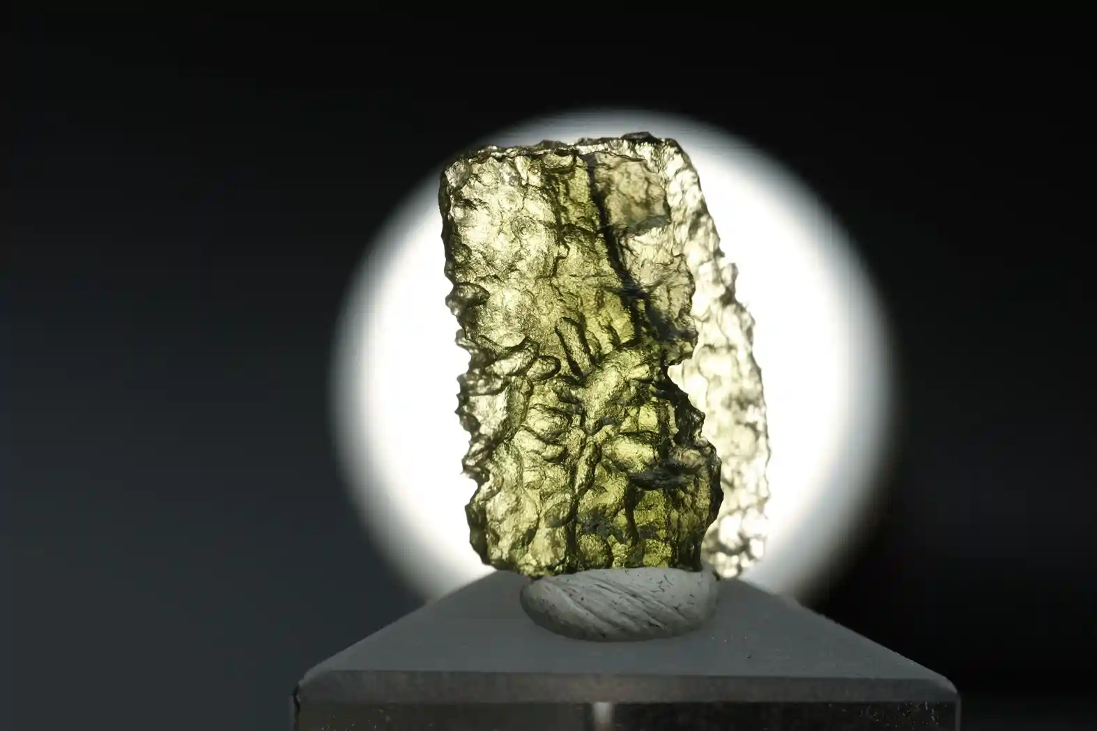 Vltavín Chlum Maroušek 2,53g 22,6x15x8