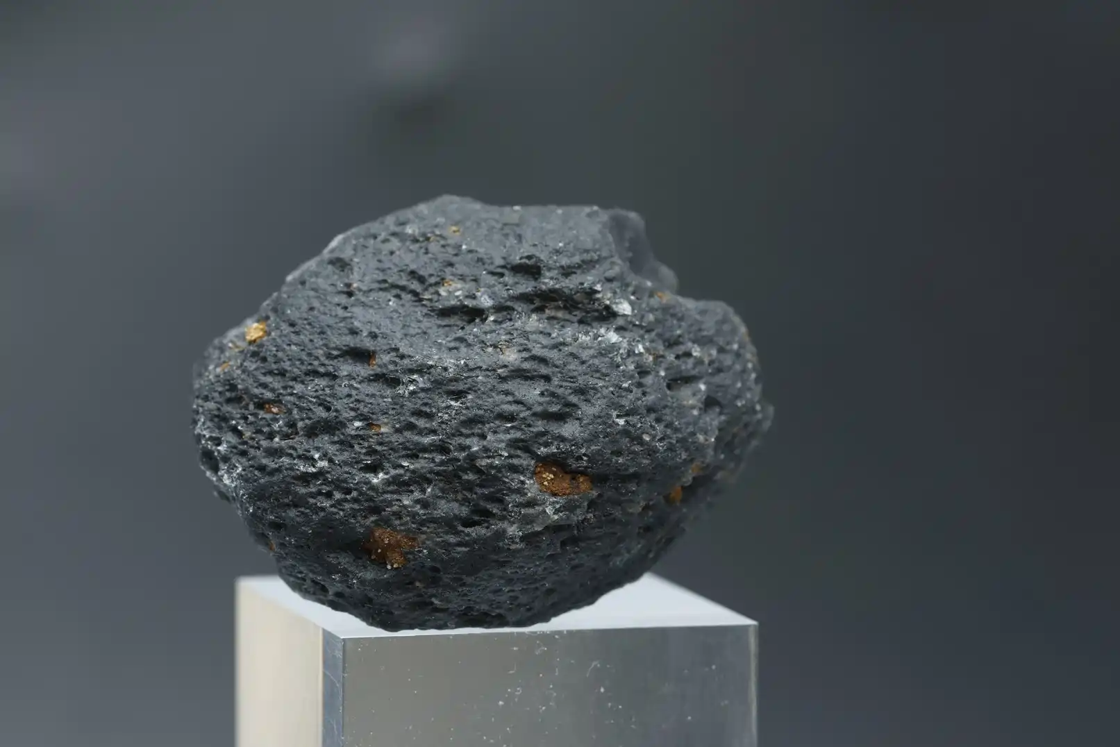 Slovenský obsidián z Cejkova 41,5g