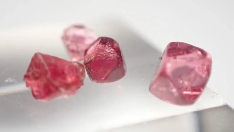Spinel Mogok lot  1,55ct