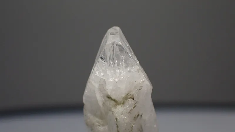 Danburit 38x14x13mm